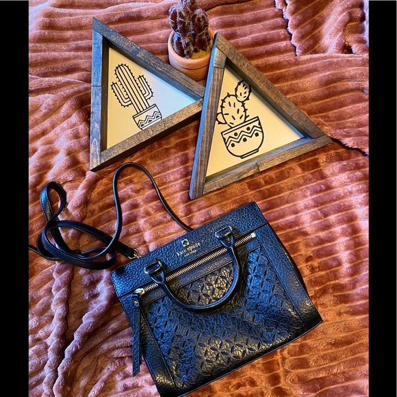 kate spade Handbags - KATE SPADE CROSSBODY